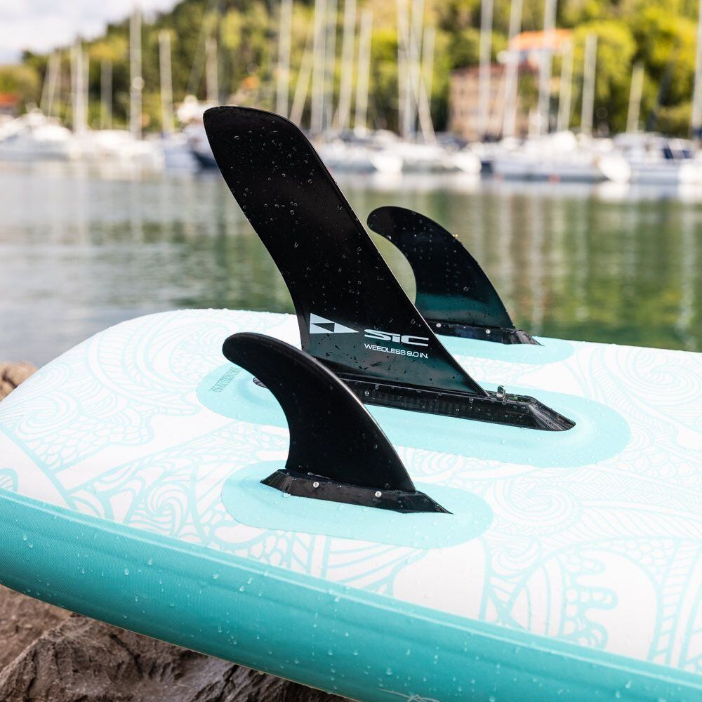 paddleboard-sic-maui-okeanos-air-fst finz